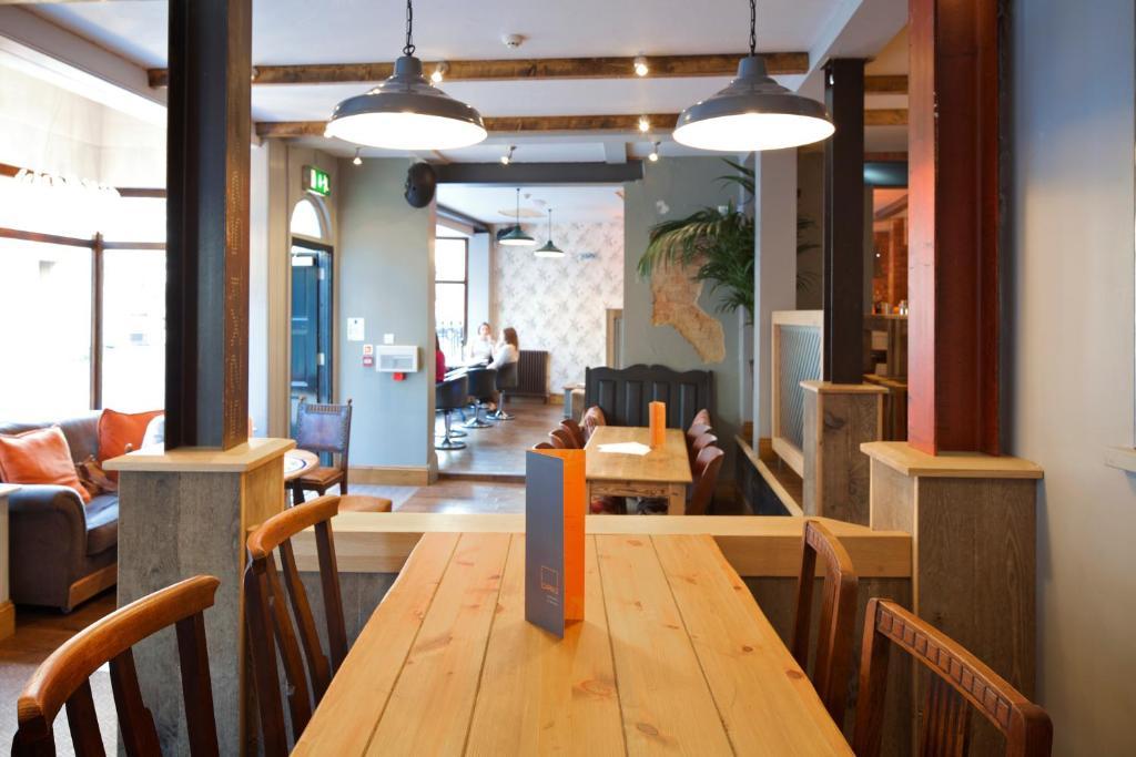 Cargo Hotel Southampton Bagian luar foto