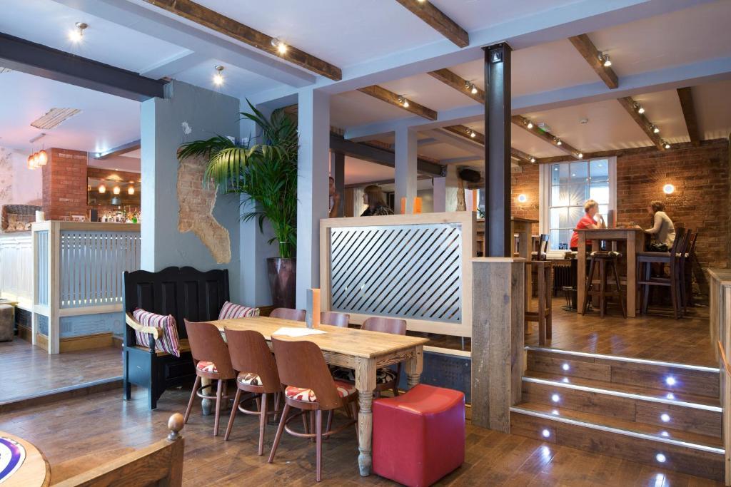 Cargo Hotel Southampton Bagian luar foto