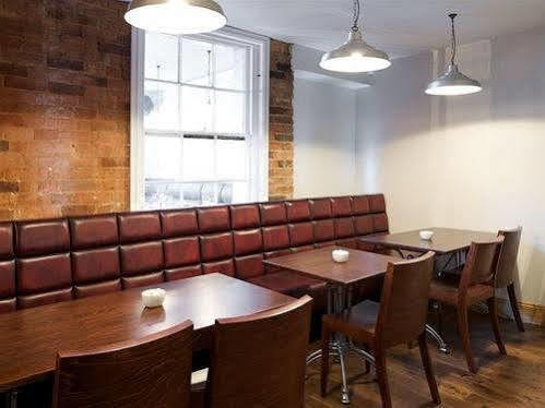 Cargo Hotel Southampton Bagian luar foto